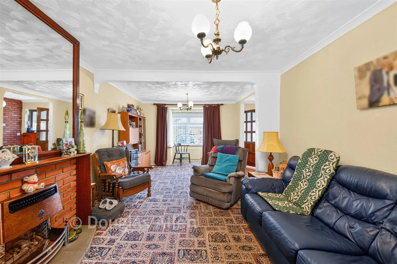 Charles Road, Dagenham, RM10, photo 3
