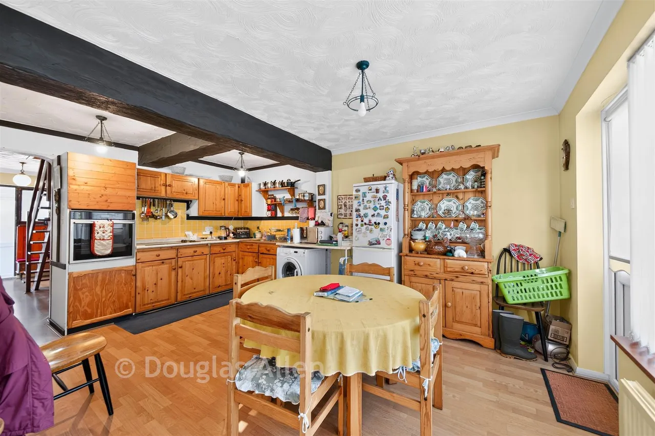 Charles Road, Dagenham, RM10, photo 4