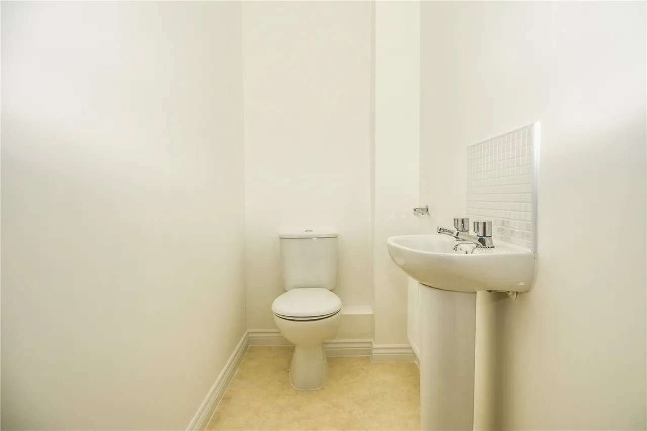 Althestan Close, Alvechurch, Birmingham, B48 7TF, photo 5
