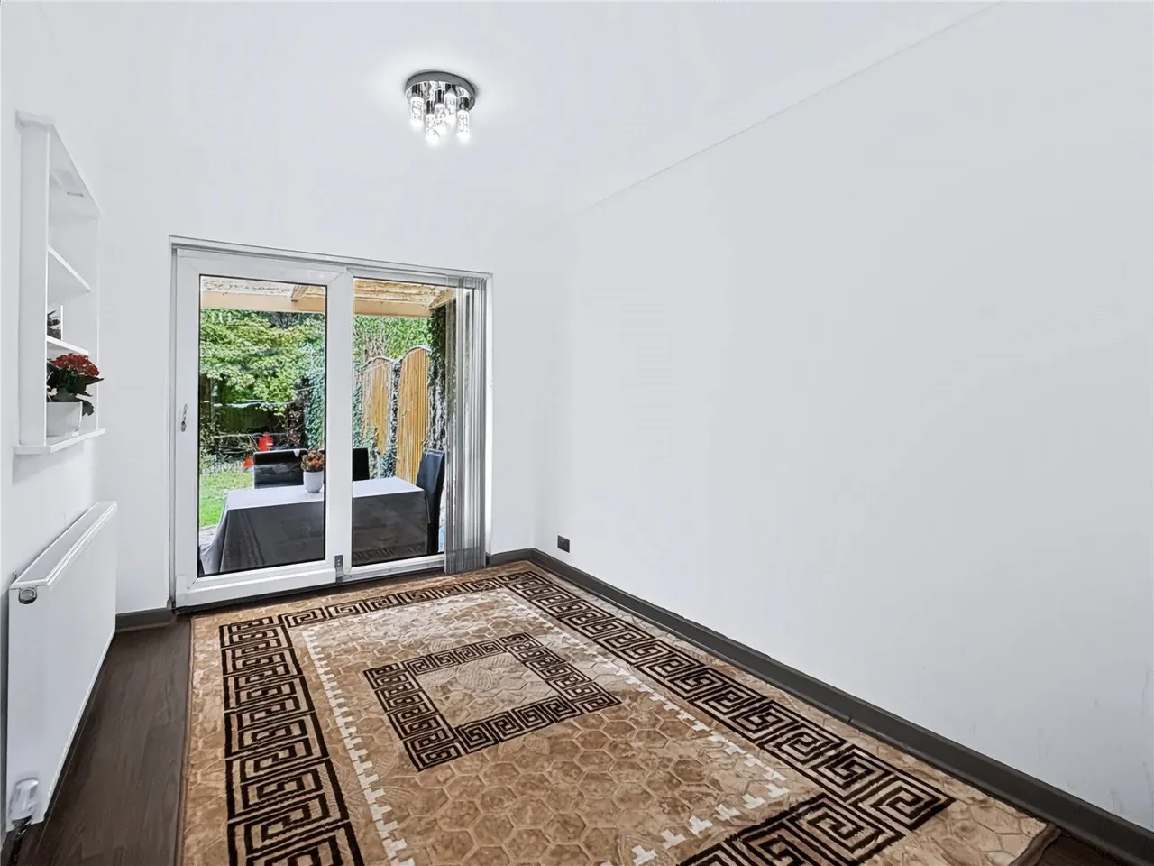 Broadway, Royton, OL2, photo 12
