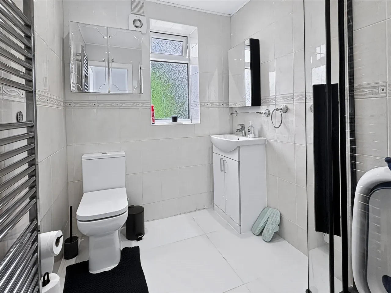 Broadway, Royton, OL2, photo 6