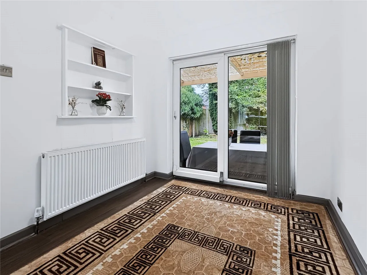 Broadway, Royton, OL2, photo 11
