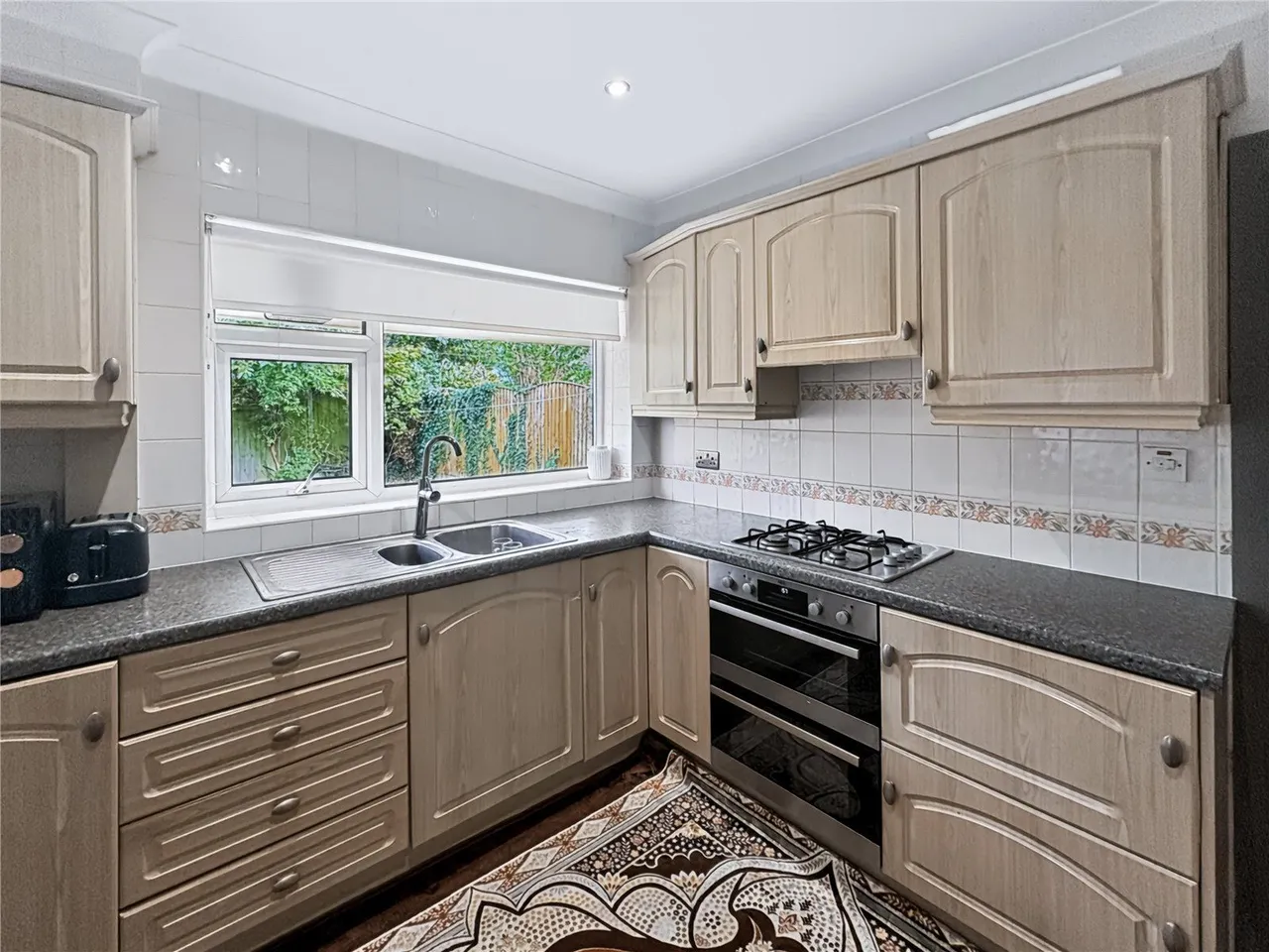 Broadway, Royton, OL2, photo 15