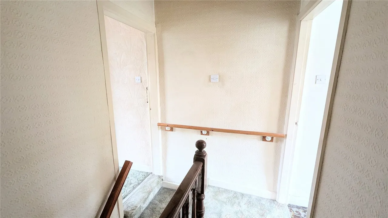 Brunshaw Road, Burnley, Lancashire, BB10, photo 4