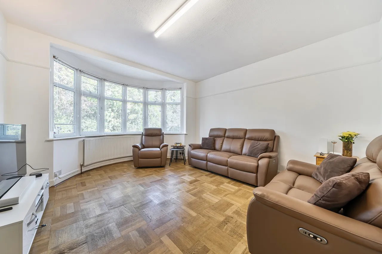 The Gardens, Pinner, HA5, photo 6