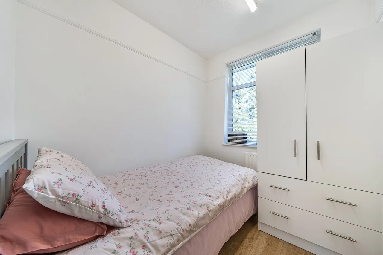 The Gardens, Pinner, HA5, photo 15