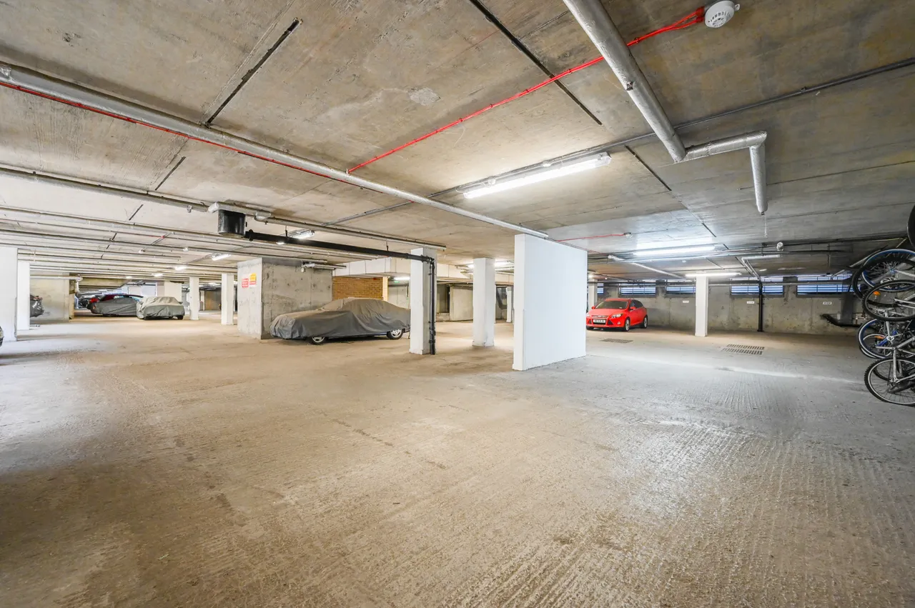 Flat 6 Towerside, 150 Wapping High Street, London, photo 8