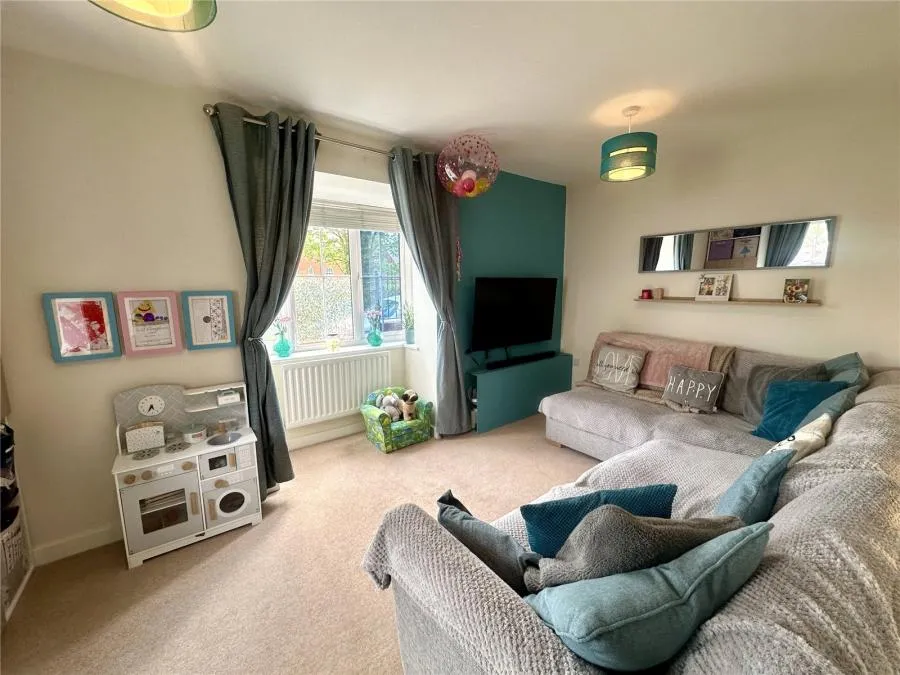 Bran Rose Way, Holmer, HR1, photo 2