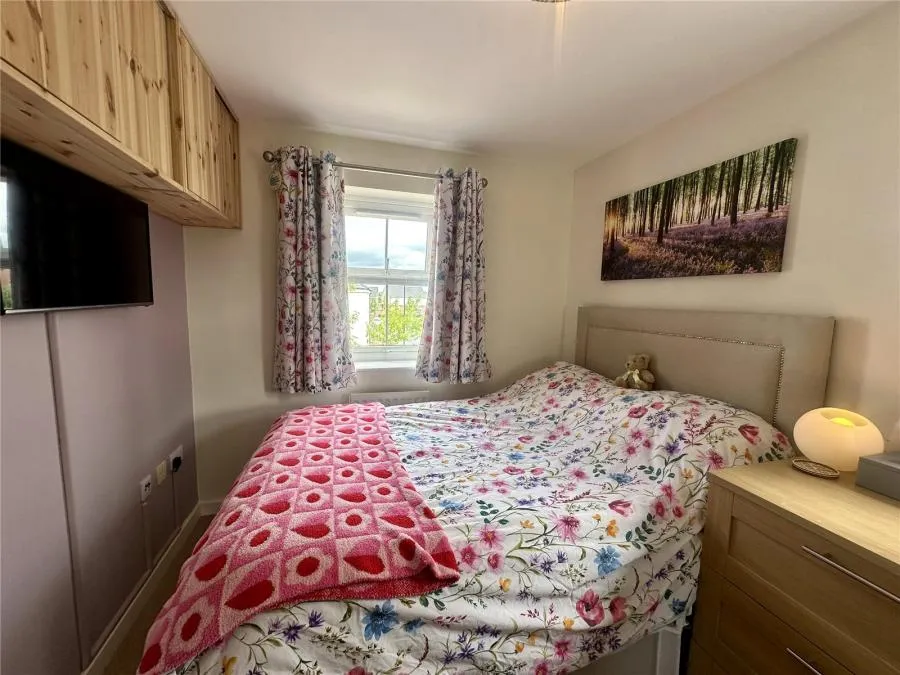 Bran Rose Way, Holmer, HR1, photo 5