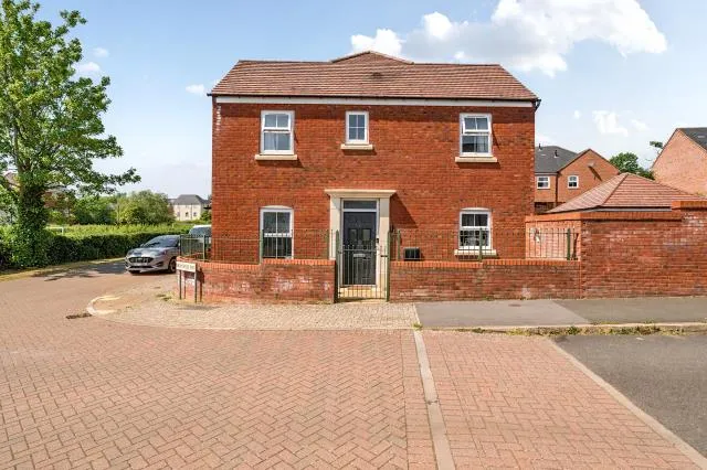 3 bed house for sale, Bran Rose Way, Holmer, HR1