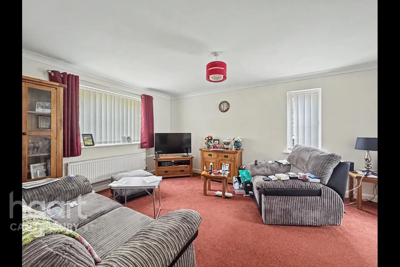 Blackthorn Road, Canterbury, CT3, photo 3