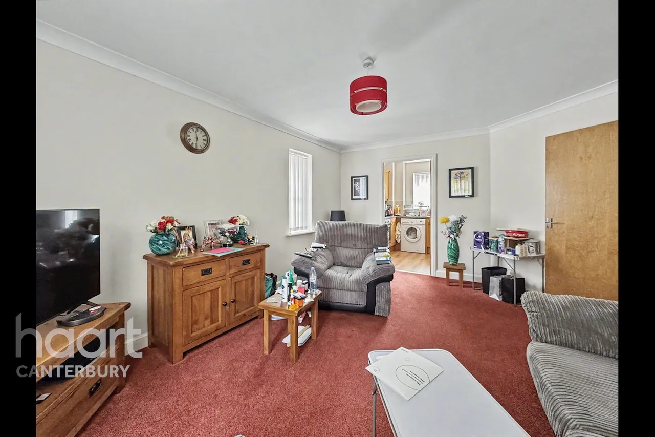 Blackthorn Road, Canterbury, CT3, photo 4