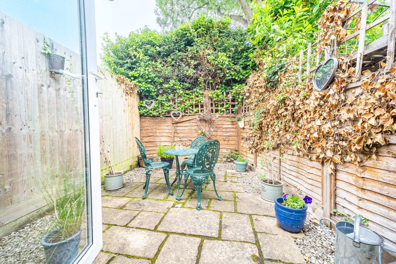 Mount Pleasant, Stoke Goldington, MK16, photo 17