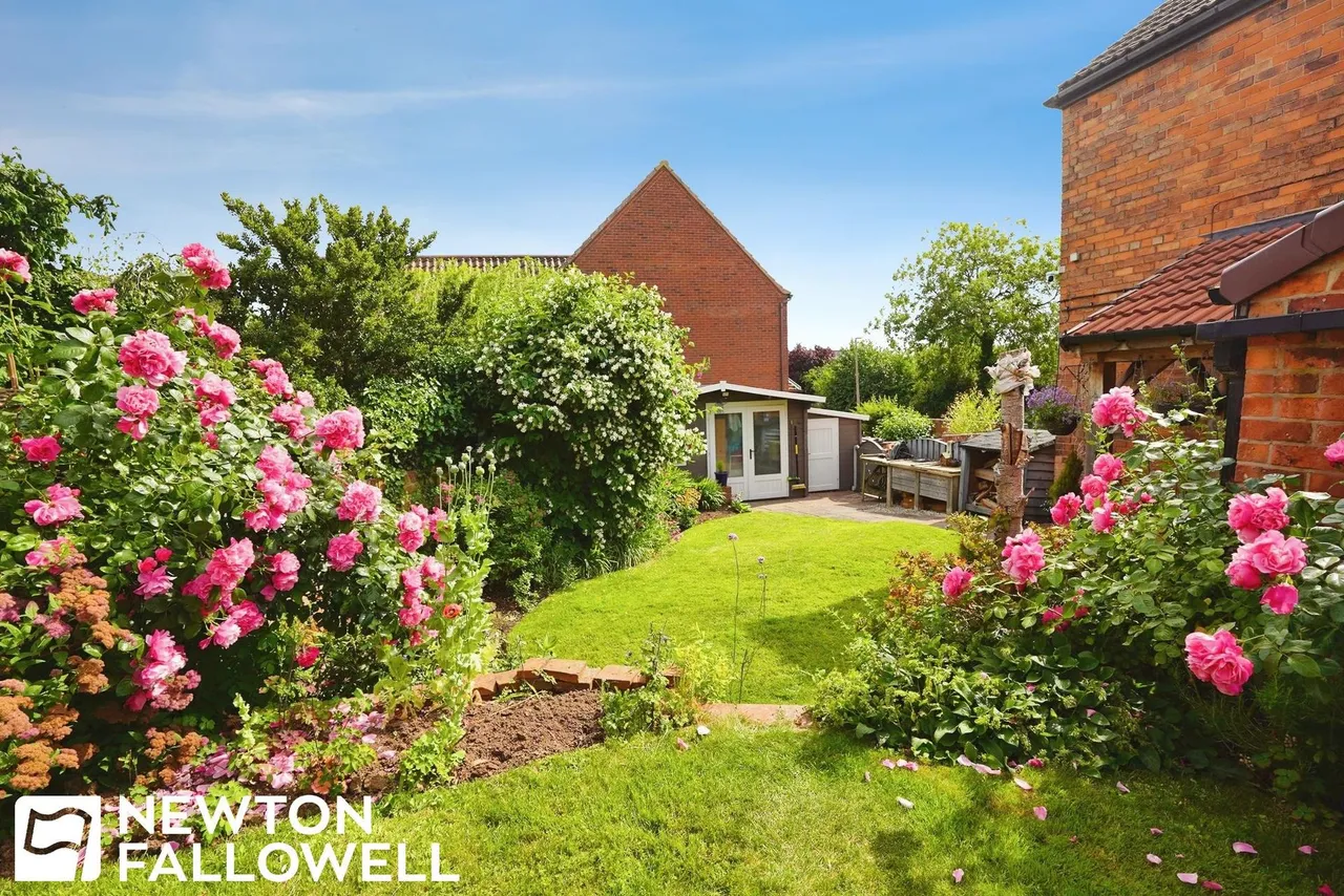 Main Street, Hayton, DN22, photo 24