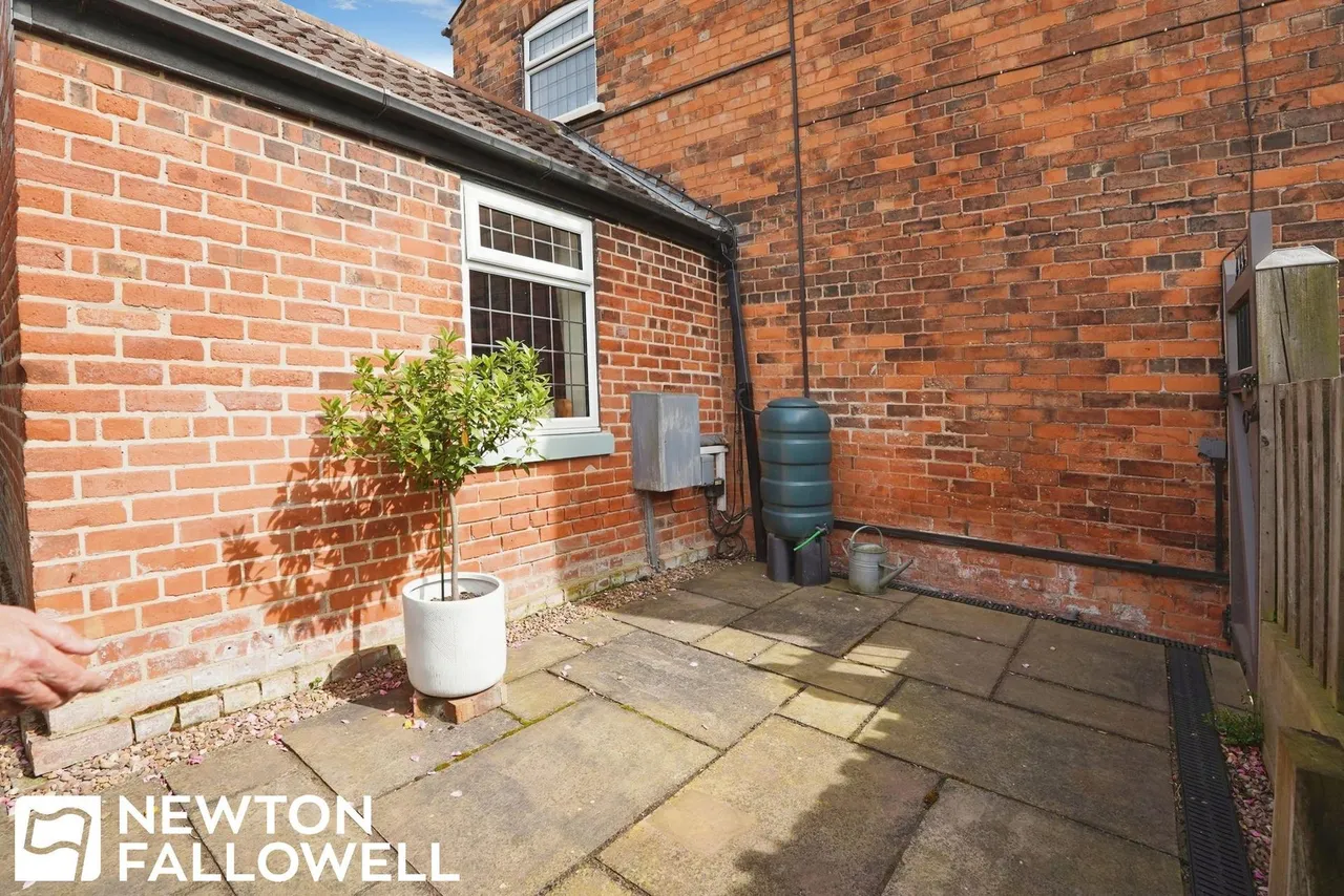 Main Street, Hayton, DN22, photo 16