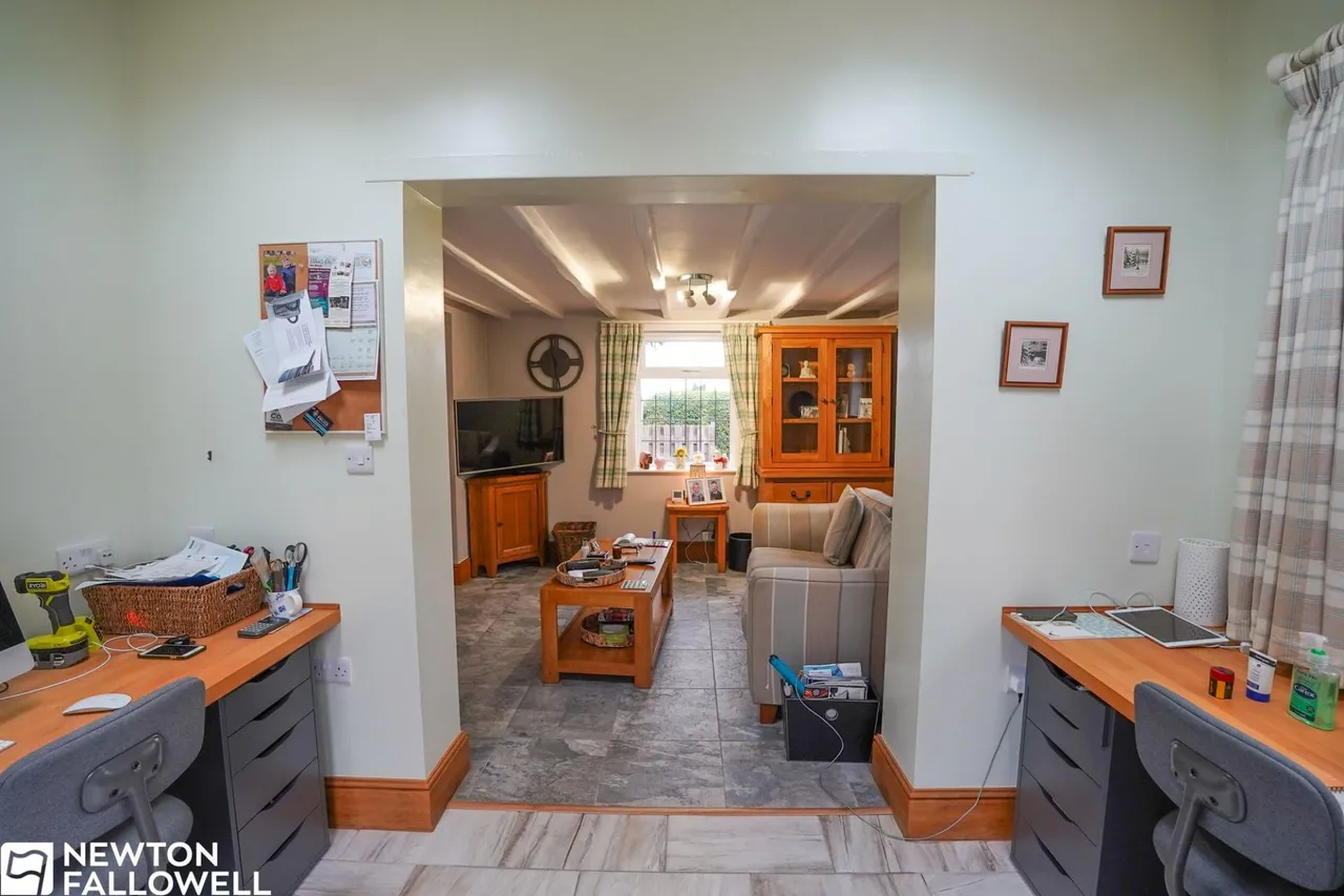 Main Street, Hayton, DN22, photo 8