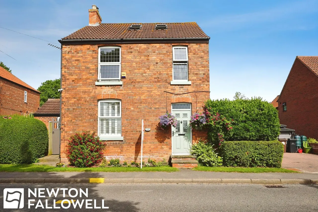 Main Street, Hayton, DN22, photo 18