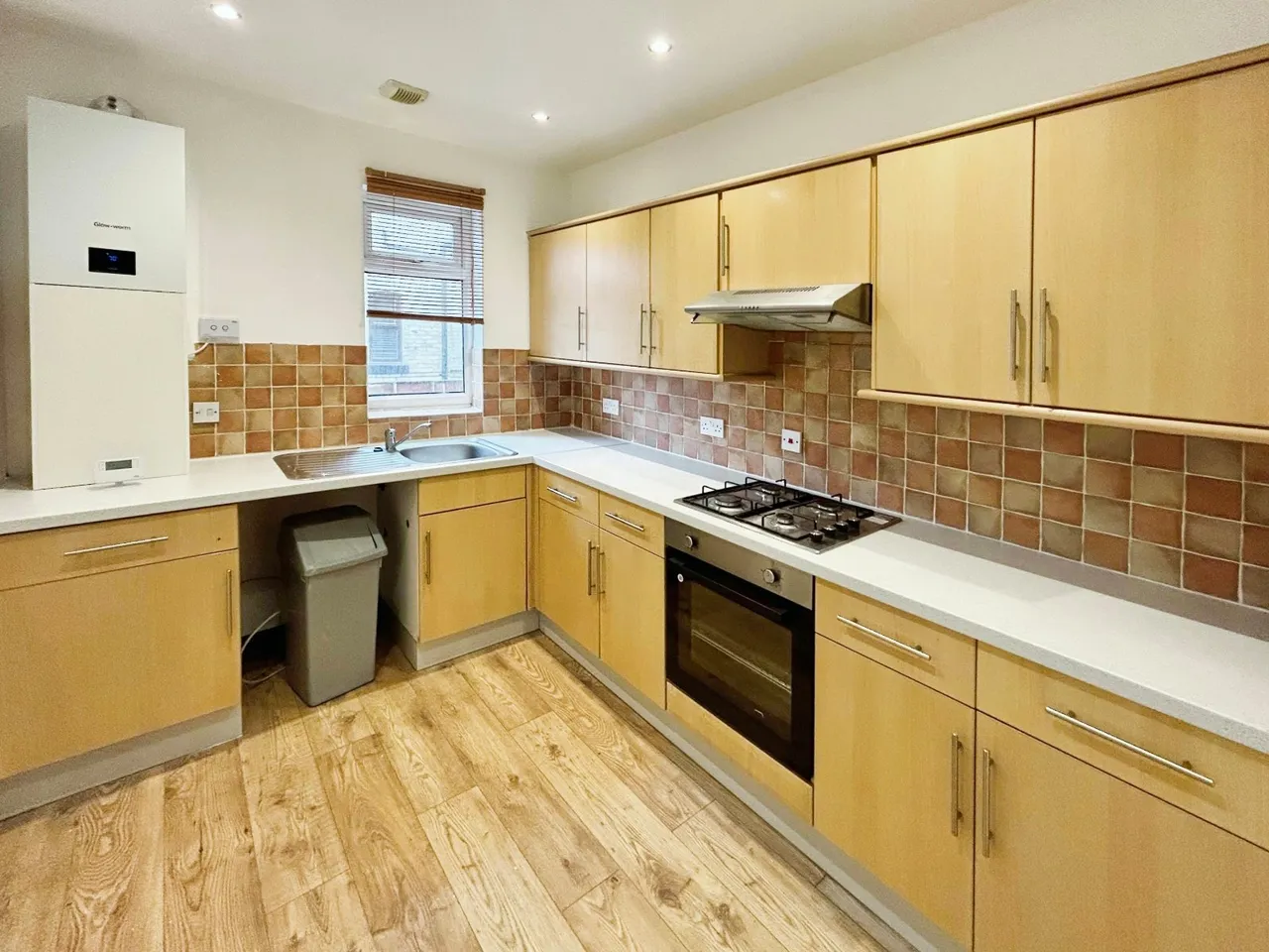 Springfield Road, Sale, M33, photo 5