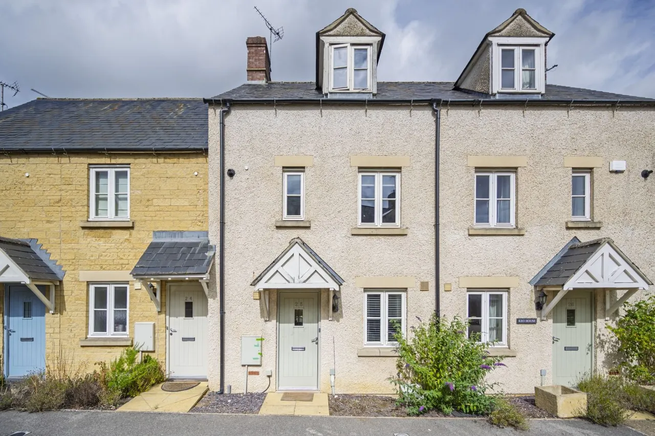 3 bed house for sale, Churn Meadows, Cirencester, GL7