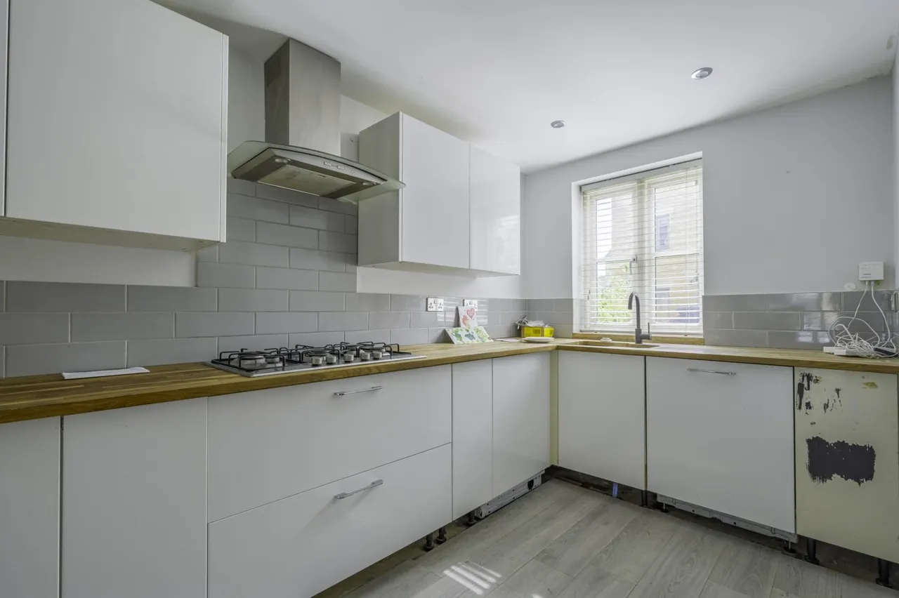 Churn Meadows, Cirencester, GL7, photo 6