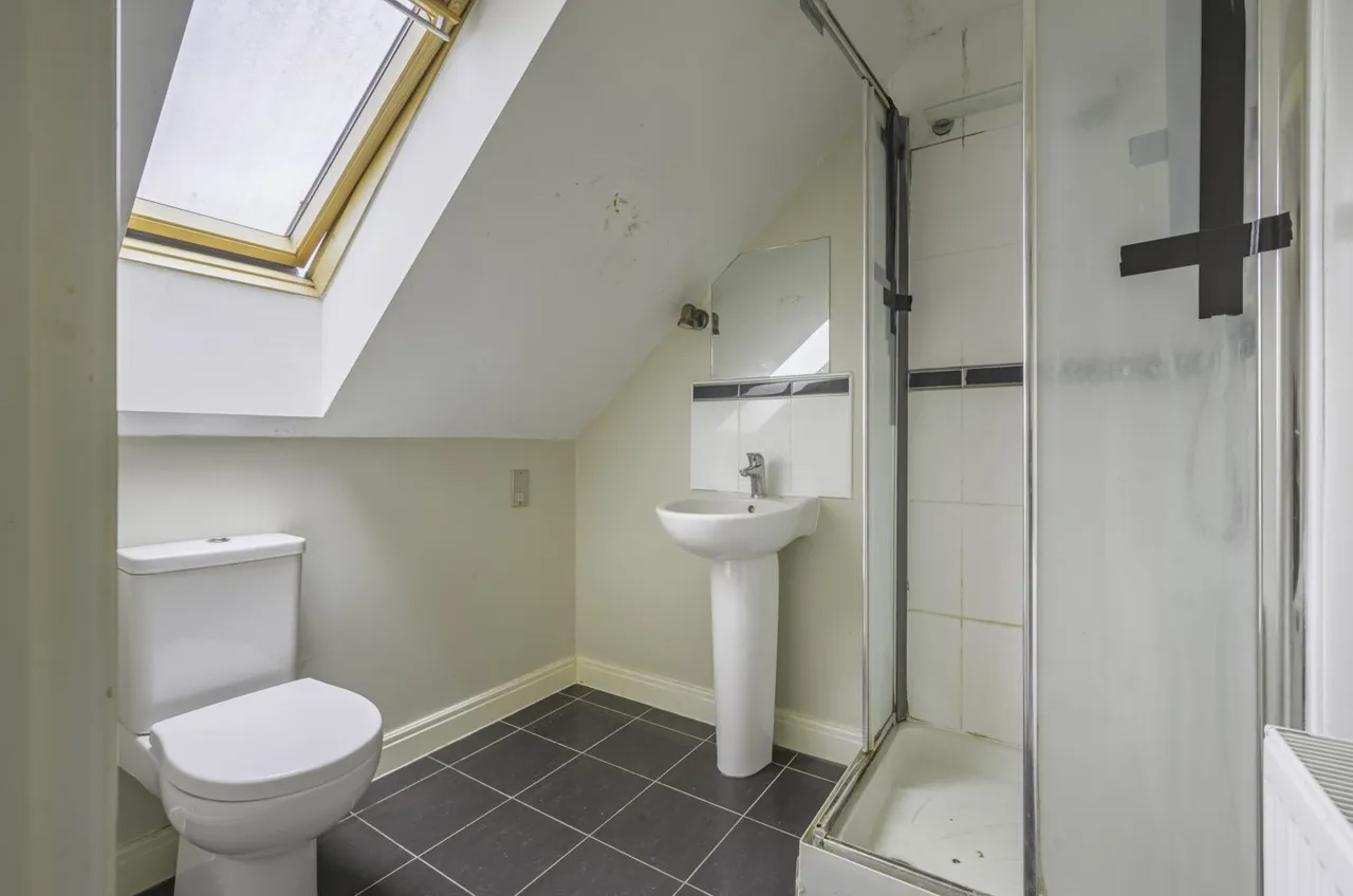 Churn Meadows, Cirencester, GL7, photo 10