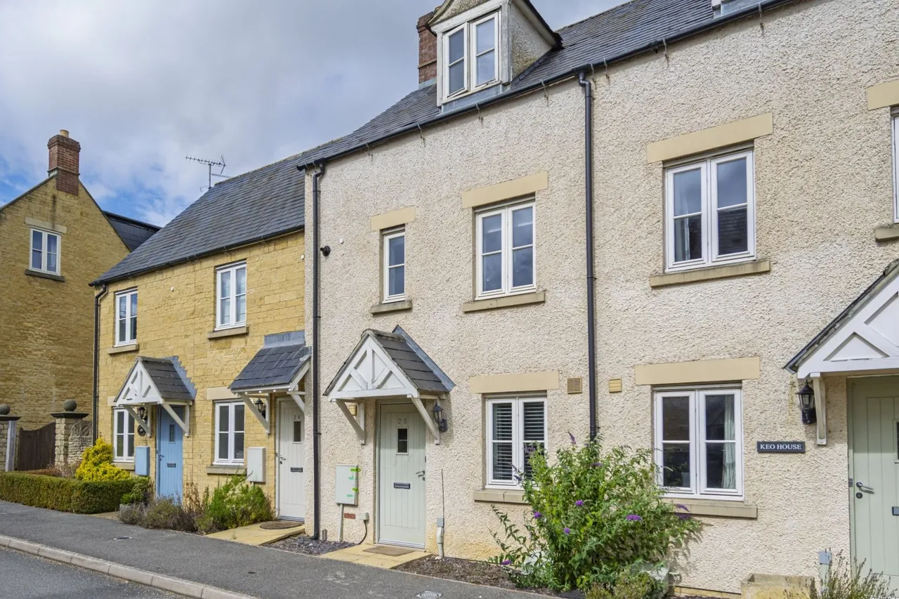 Churn Meadows, Cirencester, GL7, photo 16