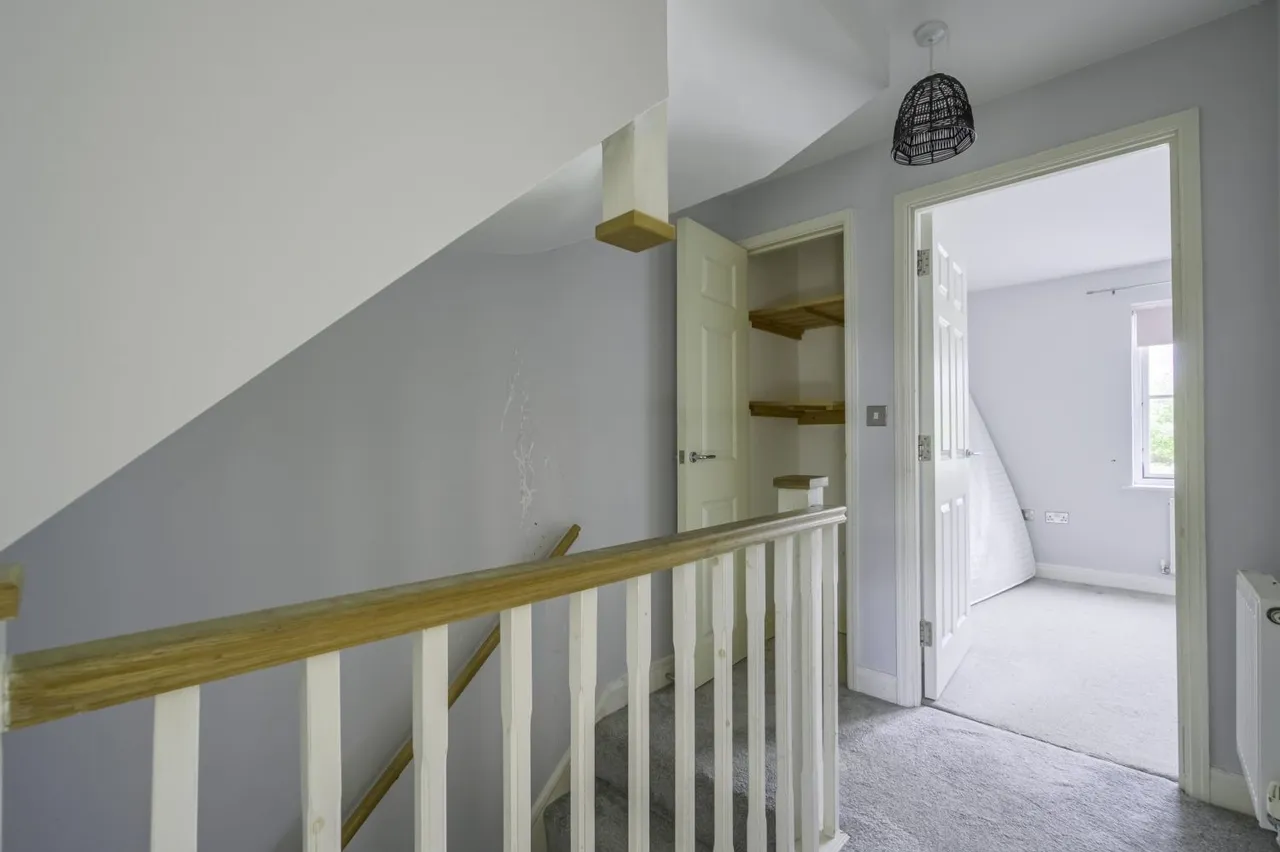 Churn Meadows, Cirencester, GL7, photo 14