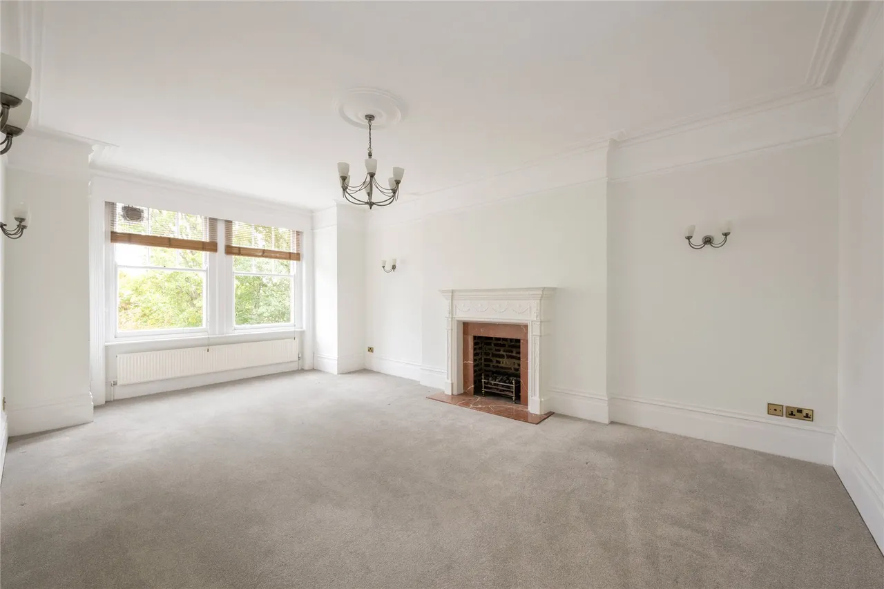 4 bed flat for sale, Ornan Road, Belsize Park, NW3