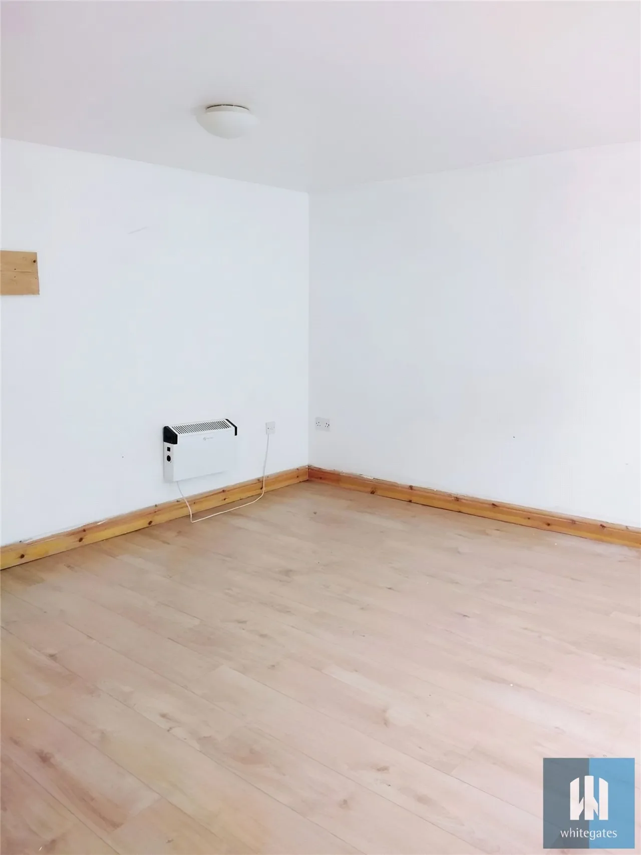 College Street, Crosland Moor, HD4, photo 6