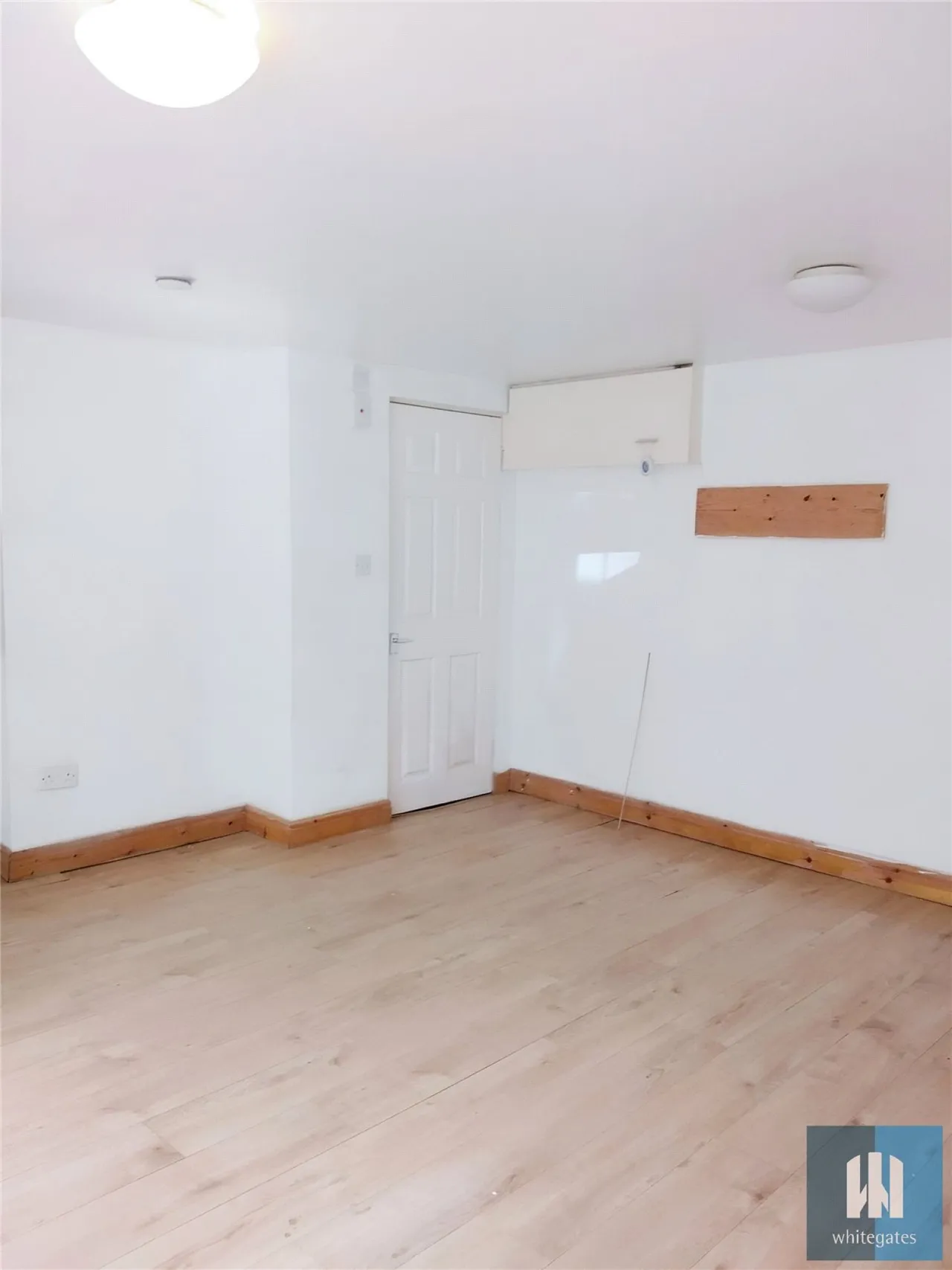 College Street, Crosland Moor, HD4, photo 5