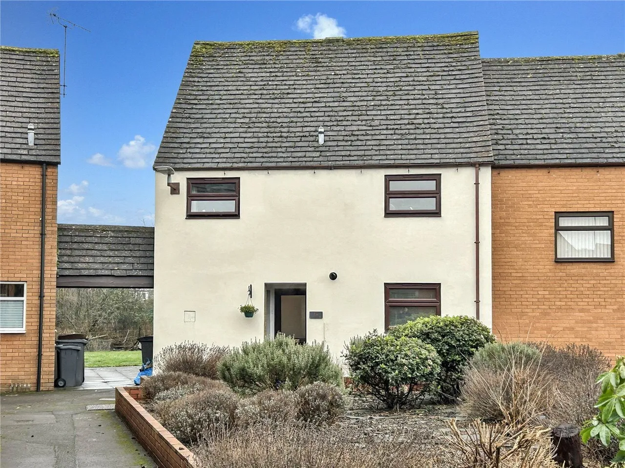 3 bed house for sale, St. Georges Close, Old Town, GL56