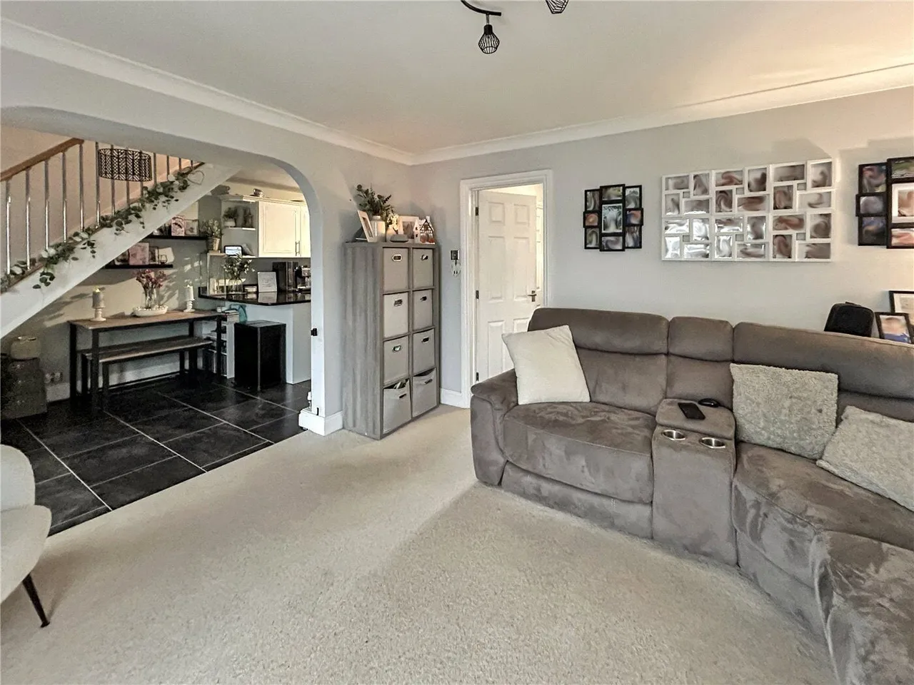 St. Georges Close, Old Town, GL56, photo 2