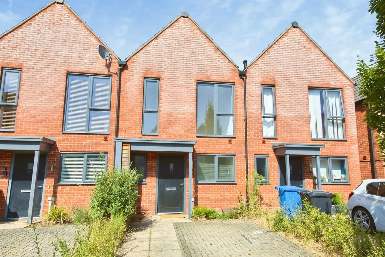 2 bed house for sale — Prince George Drive, Derby