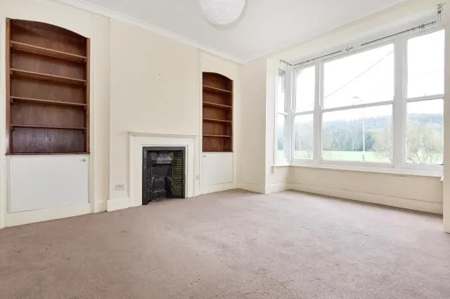 London Road, High Wycombe, HP11, photo 2