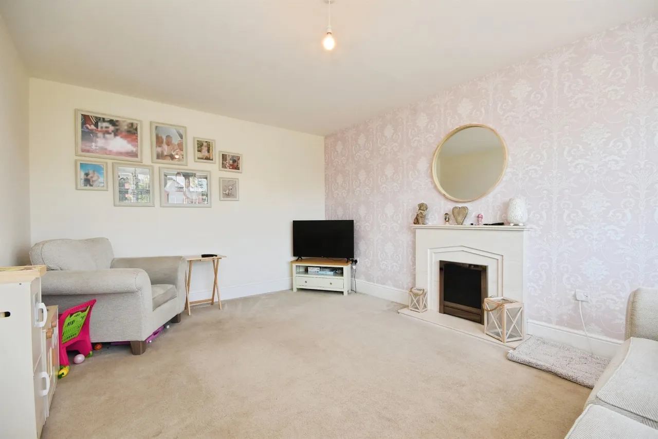 Radley Avenue, Silver End, CM8, photo 8