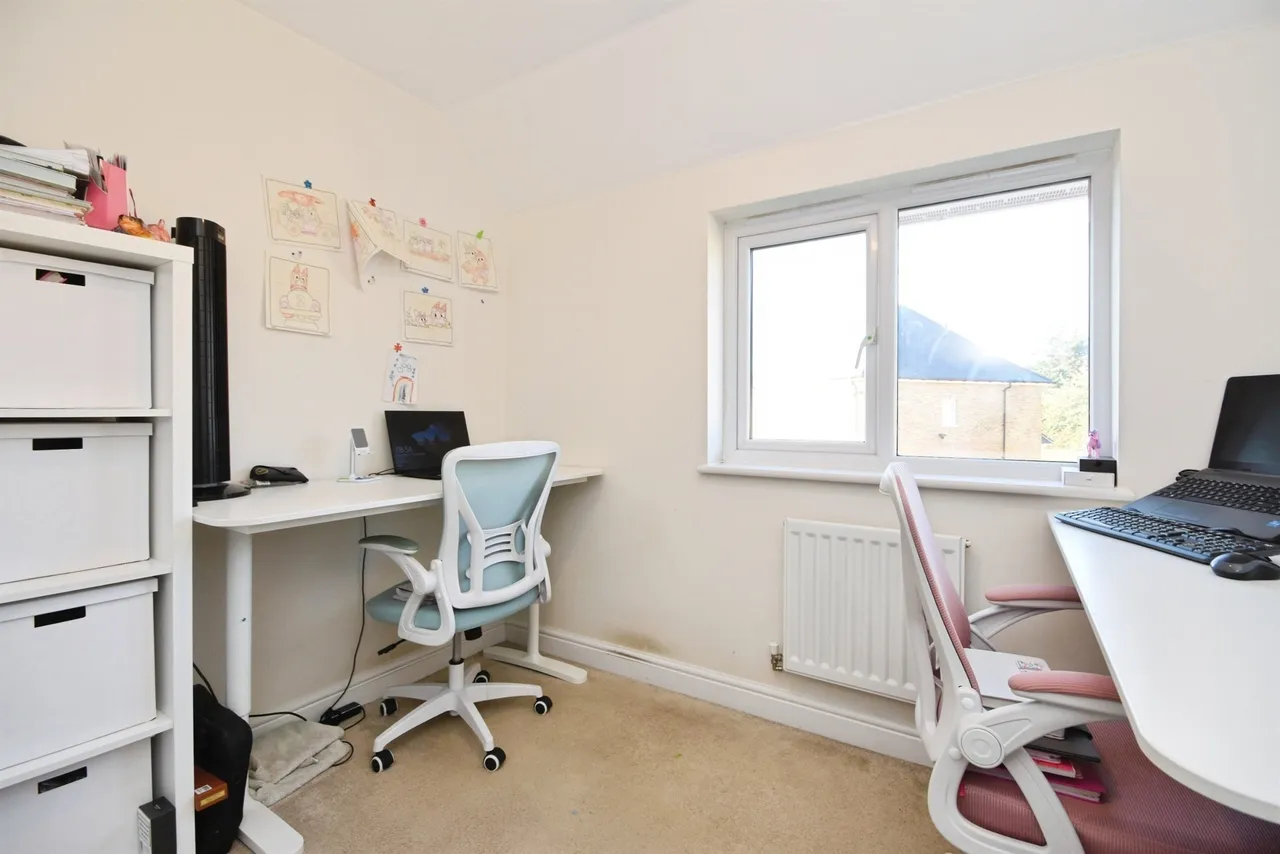Radley Avenue, Silver End, CM8, photo 12