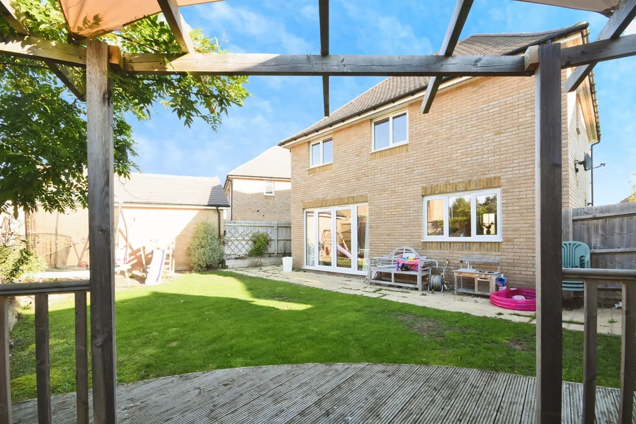 Radley Avenue, Silver End, CM8, photo 17