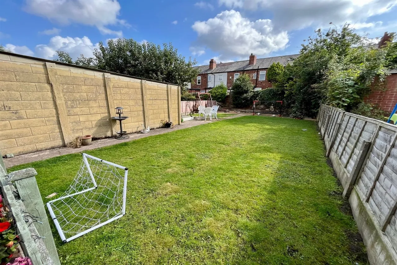 Kenwood Avenue, Manchester, photo 22
