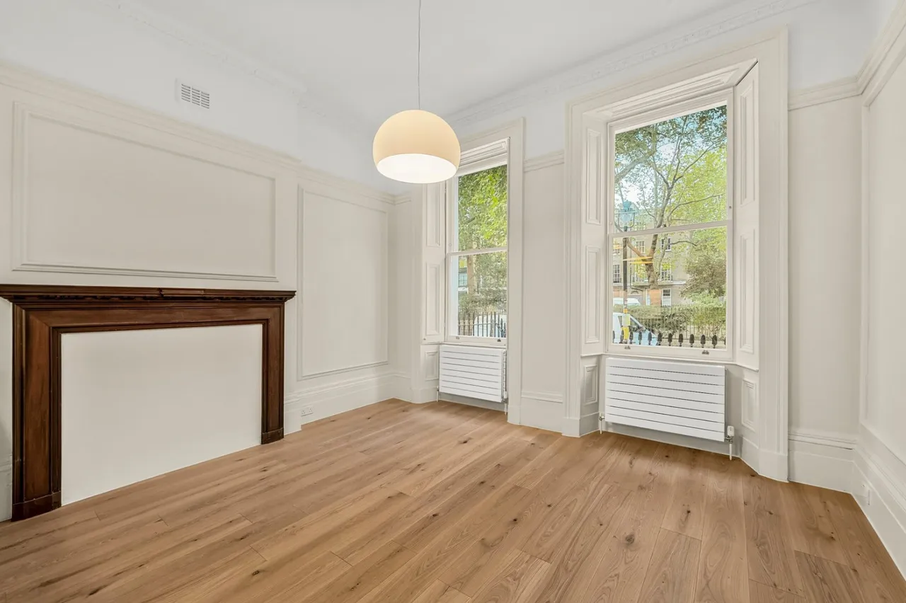 1 bed flat to rent, Woburn Square, Bloombury, WC1H