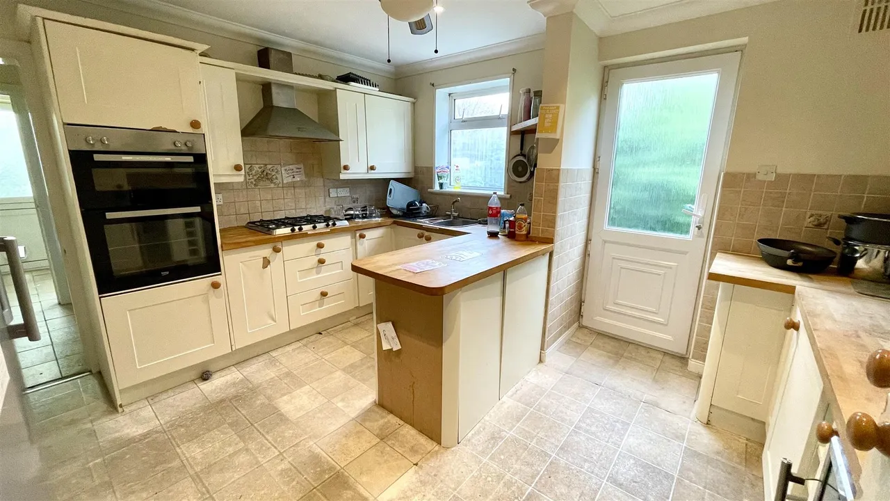 West View Road, Poole, BH15, photo 2