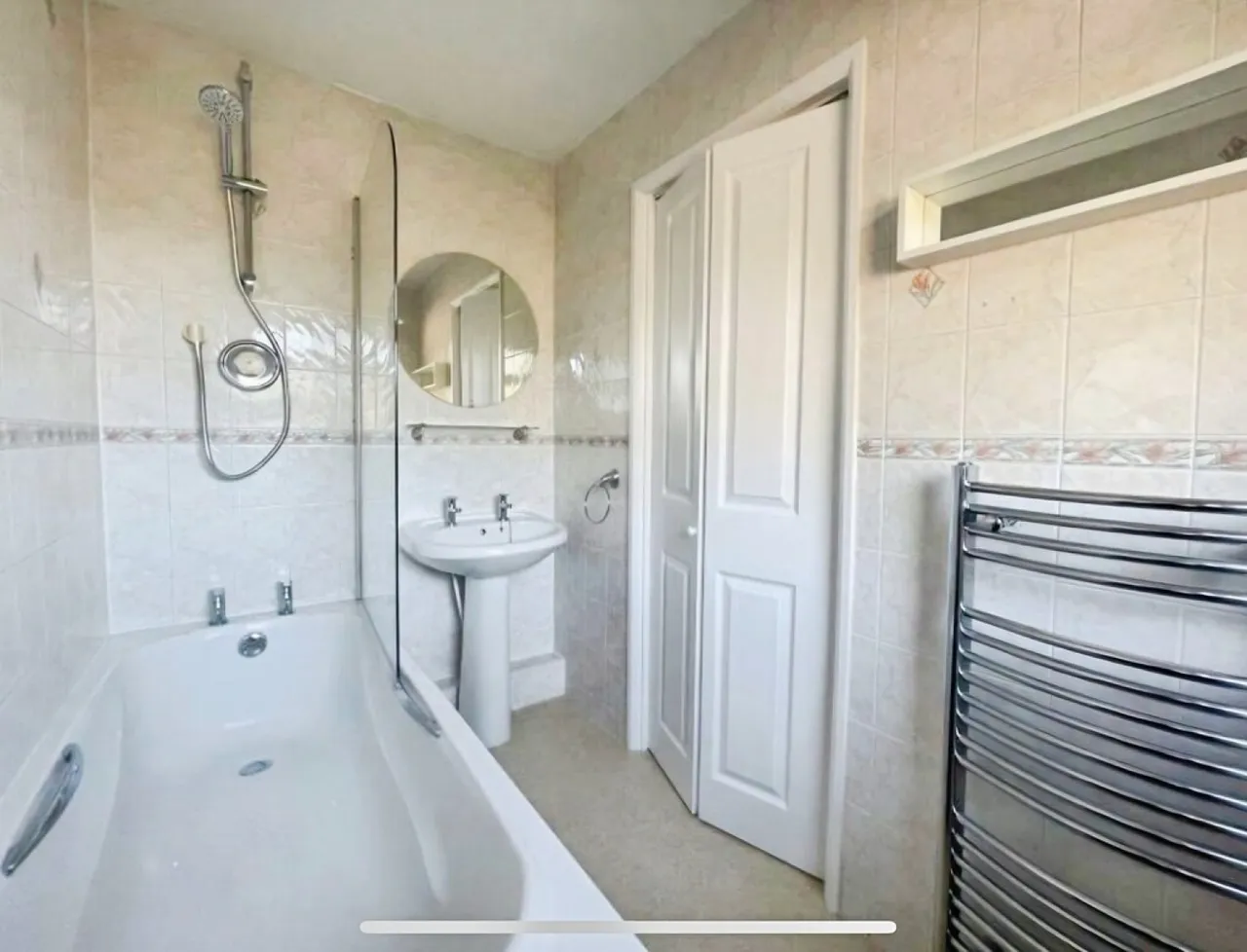Abbeydale Garth, Kirkstall, photo 5