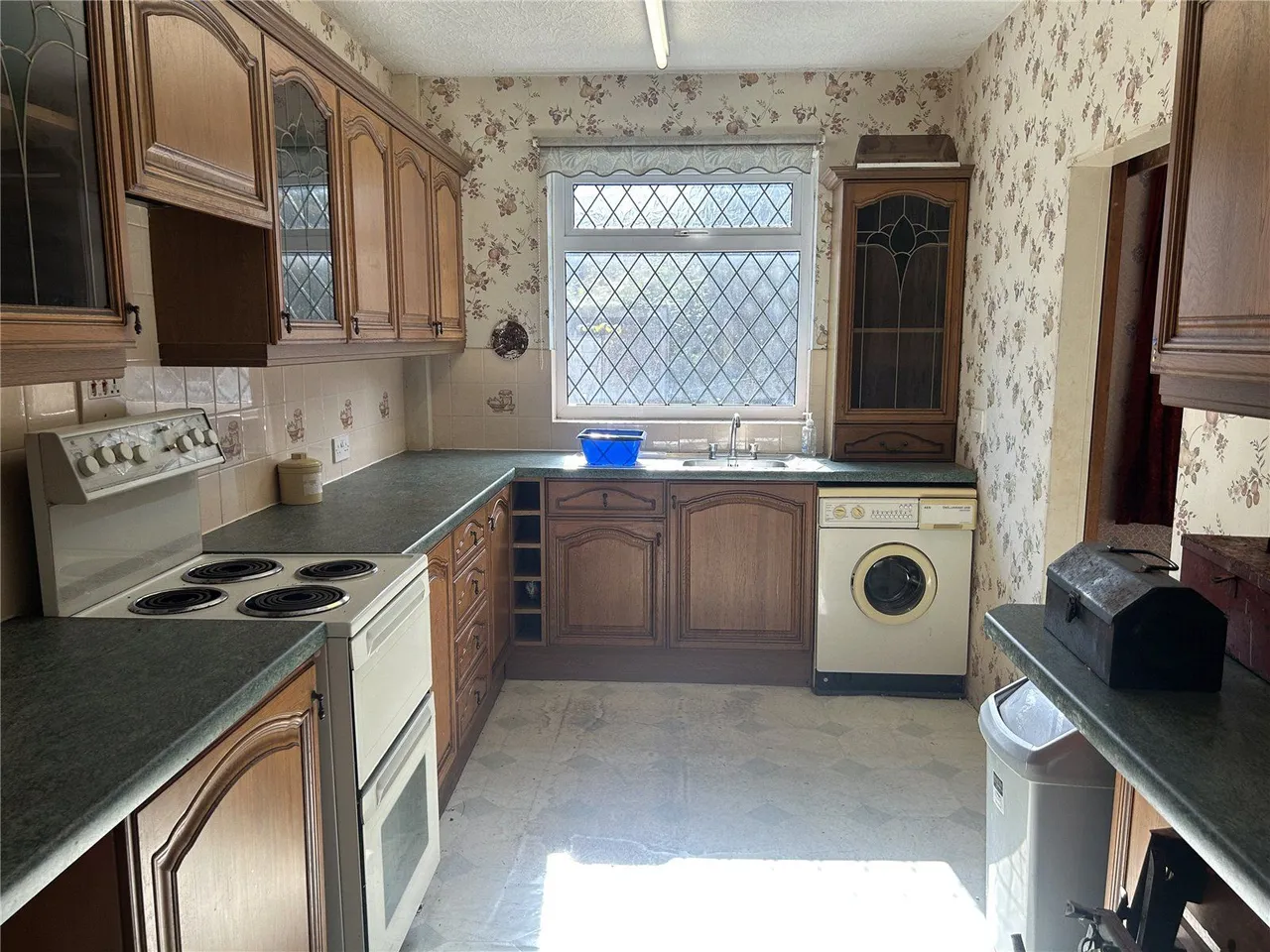 Hadfield Street, Hathershaw, OL8, photo 5