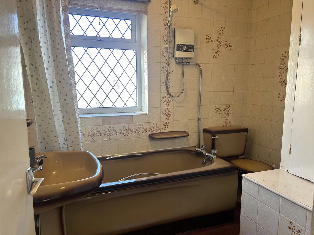 Hadfield Street, Hathershaw, OL8, photo 11