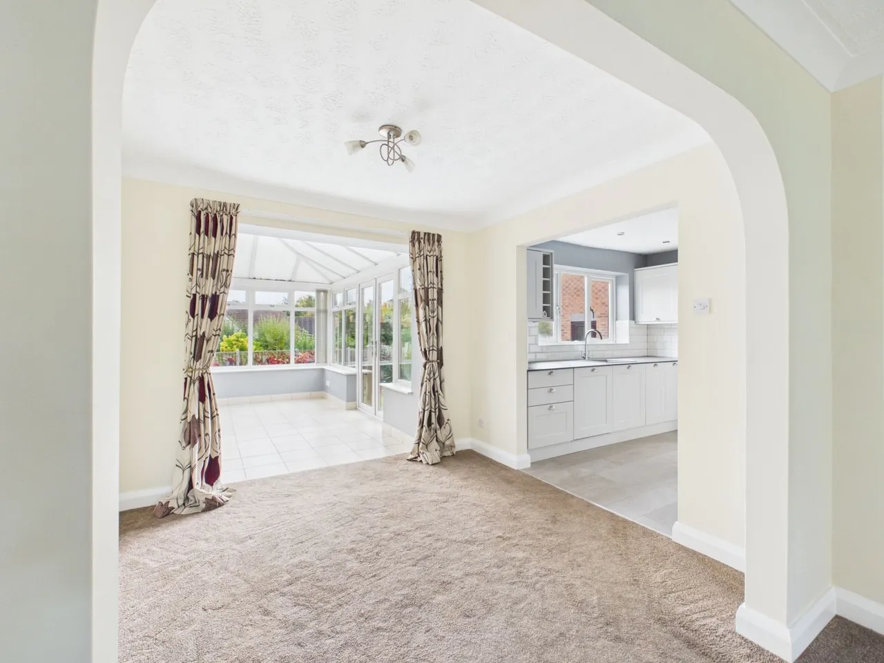 Rochester Drive, Horbury, WF4, photo 6