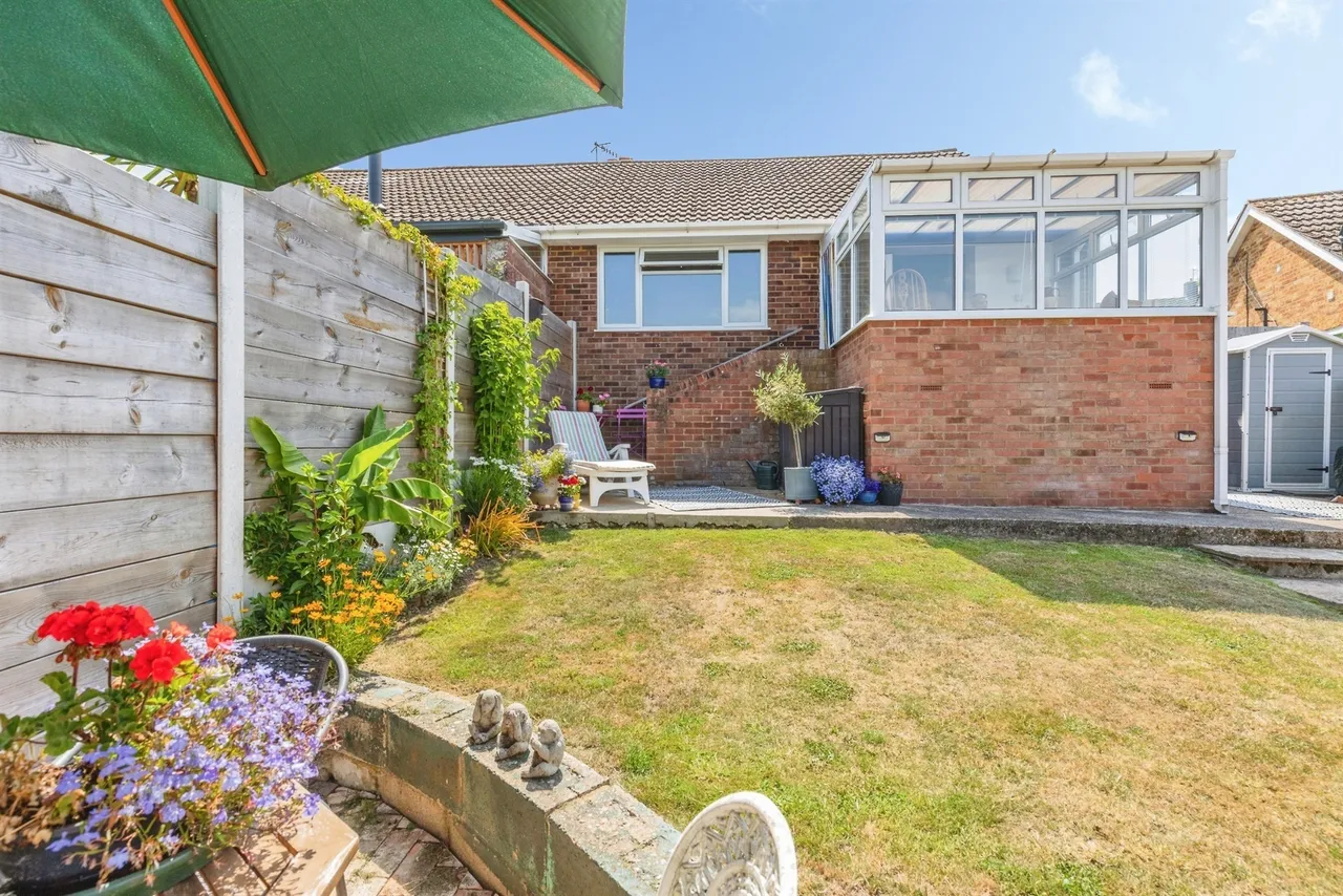 Park Avenue, Hastings, TN34, photo 13