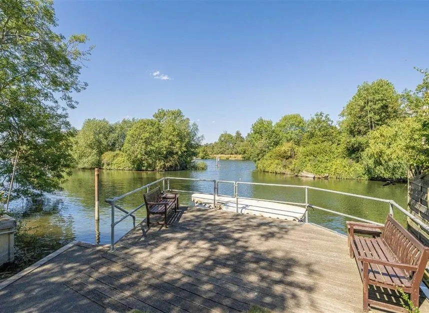 Fitzgerald Road, Thames Ditton, KT7, photo 8