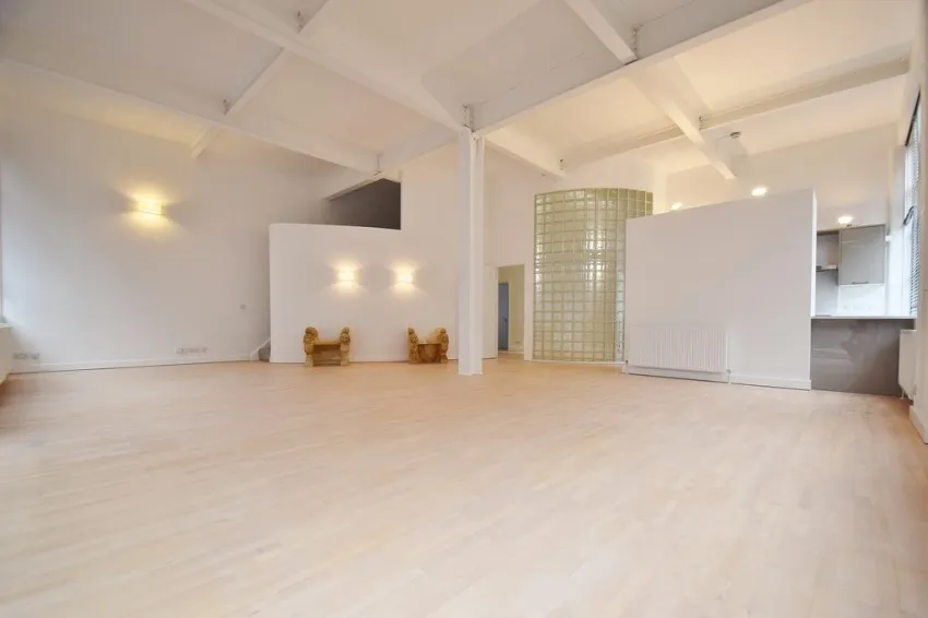 2 bed property to rent, Evershed Walk, W4