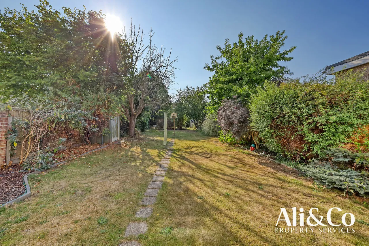 Heathview Road, Grays, Essex, RM16 2RS, photo 19