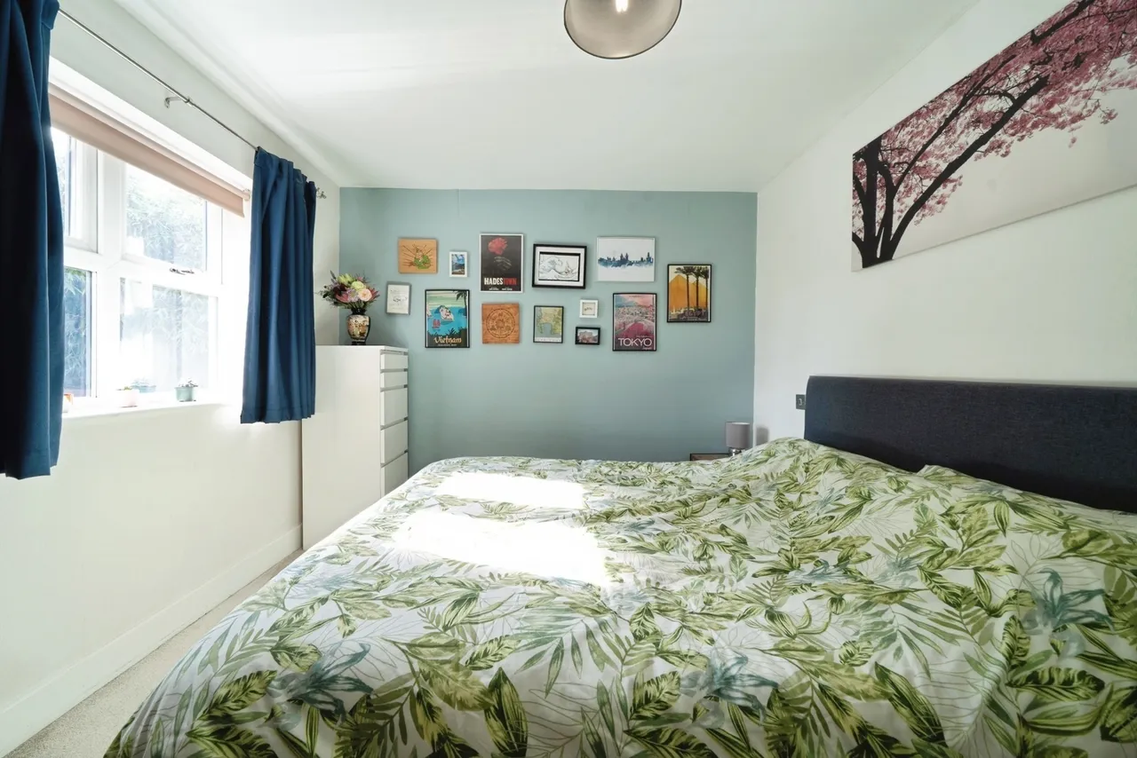 High Street, Addlestone, KT15, photo 8