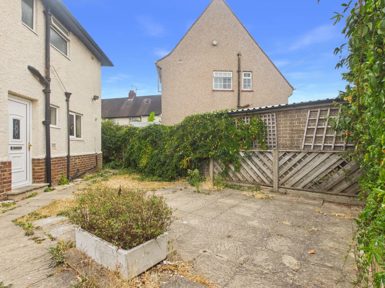 St. Georges Crescent, Cippenham, SL1, photo 6